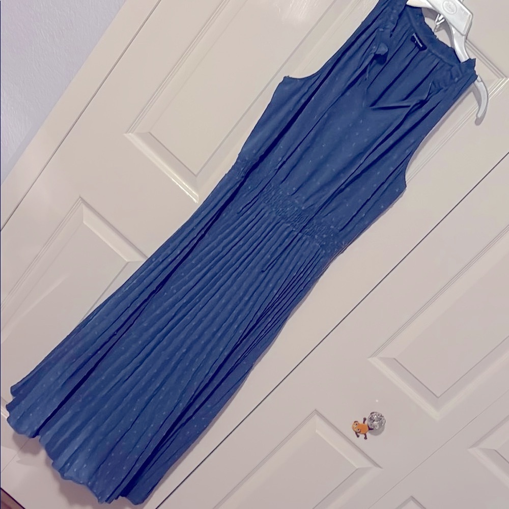 Elegant Blue Pleated Dress